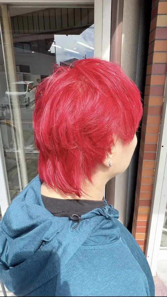 ショート ニューモナ 来来亭堺白鷺店前のヘアスタイル