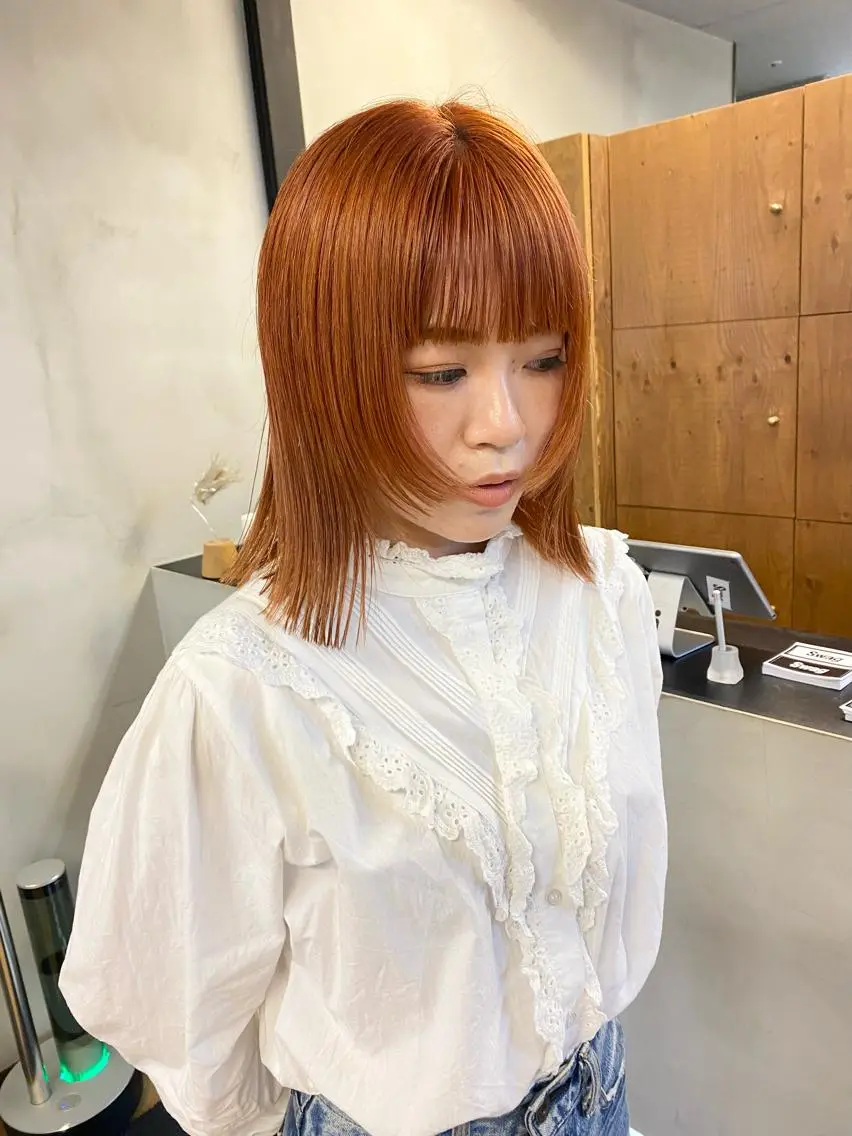 ミディアム カラー パーマ ヘアアレンジ デザインカラー/ボブ ブリーチカラー/ユリのヘアスタイル