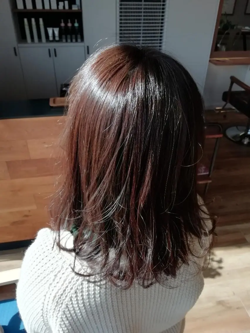カラー アッシュ 堀 望美のヘアスタイル