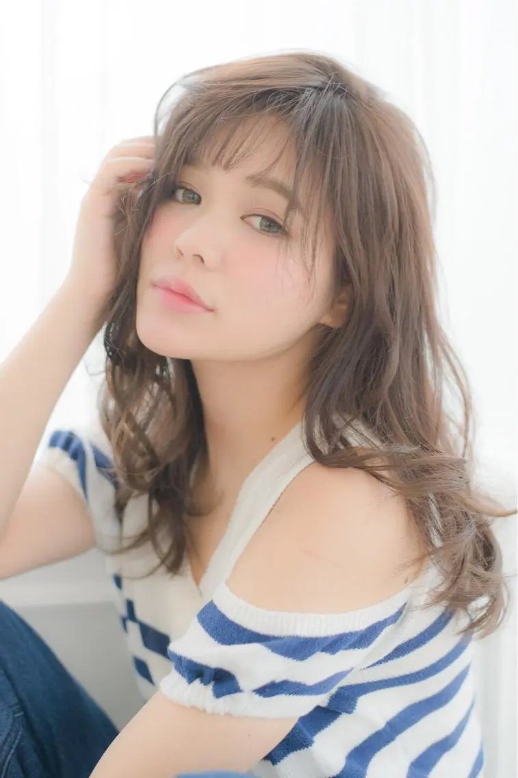 セミロング カラー パーマ カット ヘアカラー パーマ 朝比奈 志保のヘアスタイル