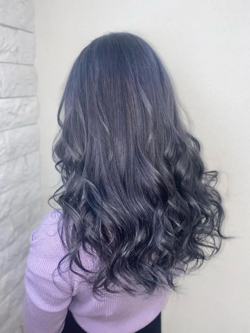 セミロング ヘアカラー ゆぴ☾‪/推しカラー /ハイトーンのヘアスタイル