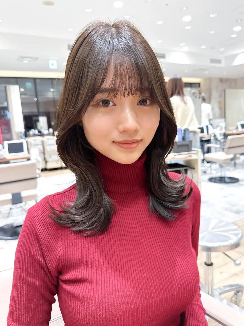 セミロング カラー ベージュカラー ブラウンカラー ブラウンベージュ くびれヘア 顔まわりレイヤー 顔周り/くびれヘア 韓国ヘア💕風間るなのヘアスタイル