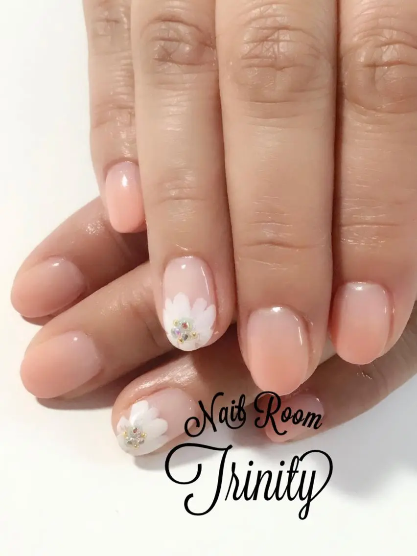 ネイル ハンドネイル Trinity staffのネイルデザイン