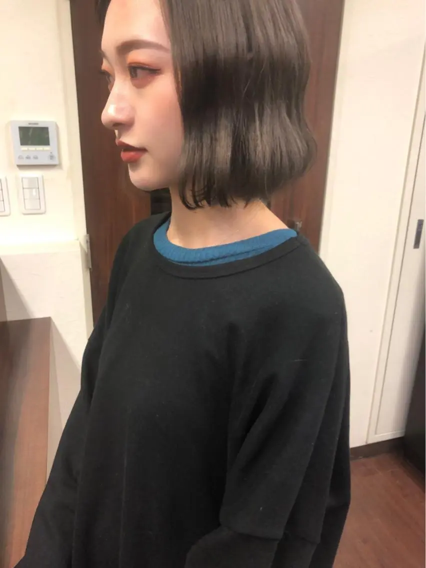 ショート カラー ベージュカラー 透明感カラー カット ヘアカラー トリートメント せこぐち まいのヘアスタイル