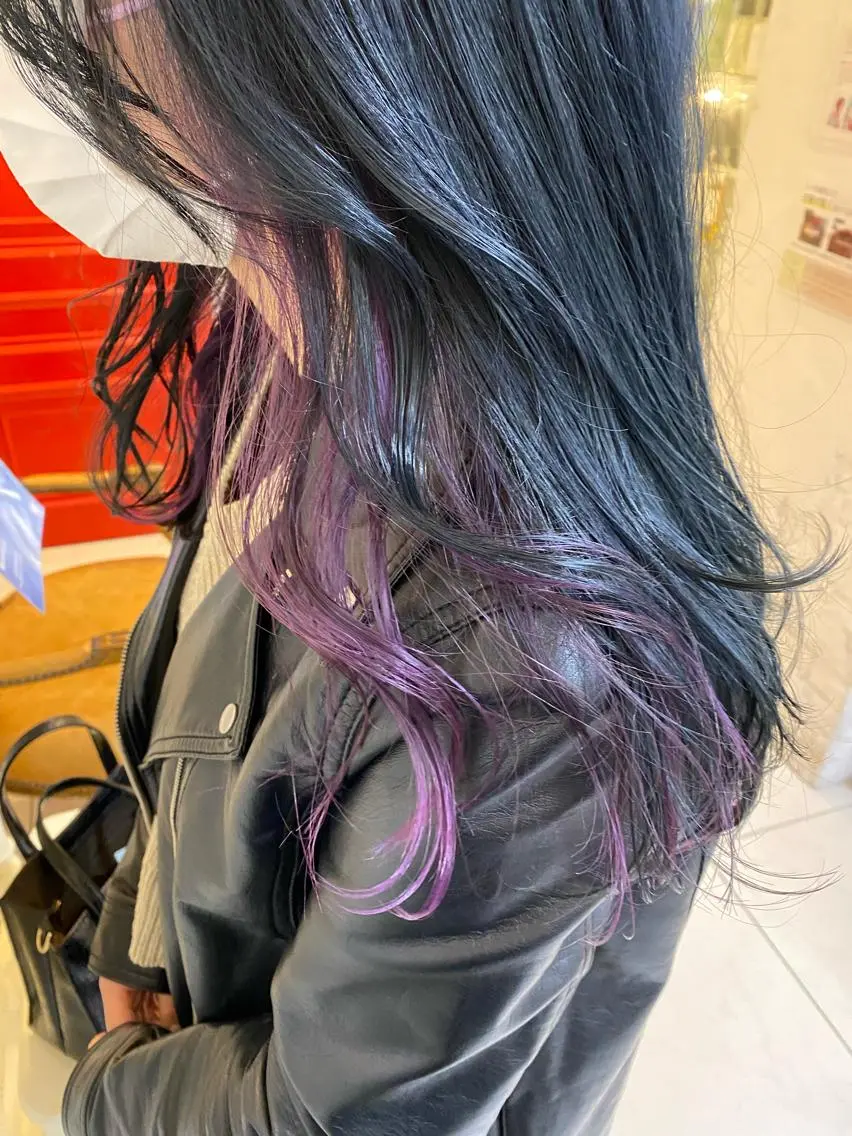 セミロング カラー ヘアアレンジ マツエク・マツパ ブルーカラー ピンクカラー ピンクパープル パープルカラー カラーマツエク ヘアカラー トリートメント 透明感カラー🫧ヘア セット🫧松本菜月の眉毛・アイブロウイメージ