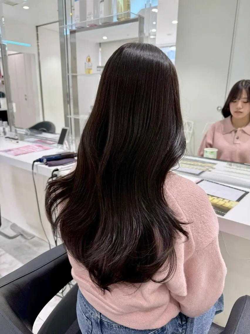 カラー ブリーチなし🪽 うる艶カラー/横浜のヘアスタイル