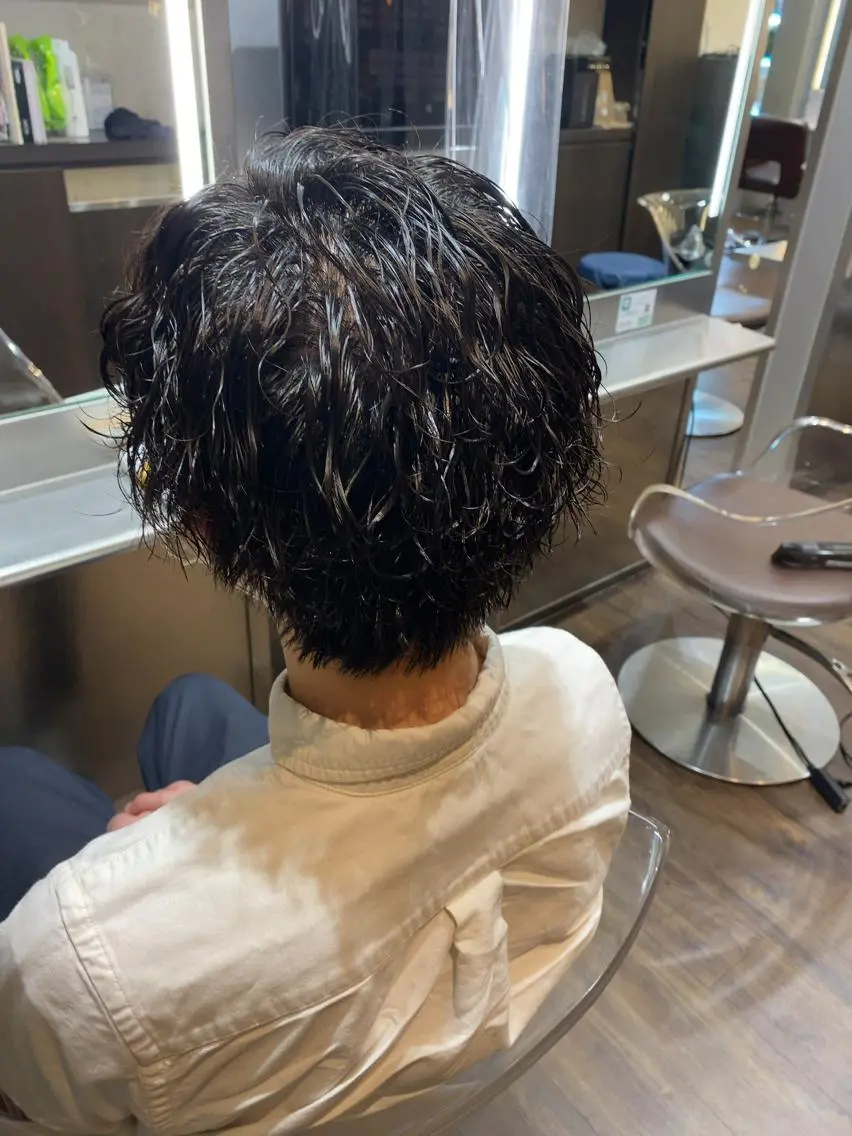 ミディアム メンズ ミディアムパーマ メンズパーマ 谷口 雅門のヘアスタイル