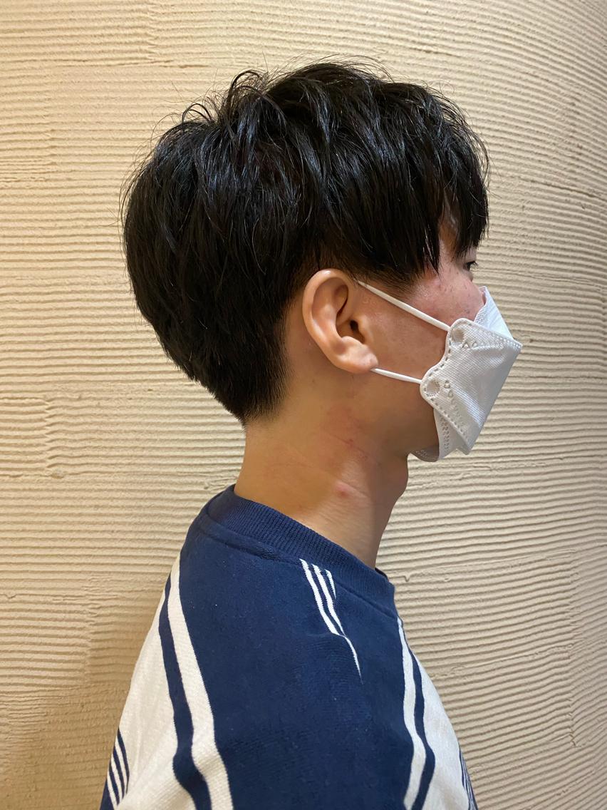 メンズ マッシュ 刈り上げ SALOWIN◽ Ichika のヘアスタイル