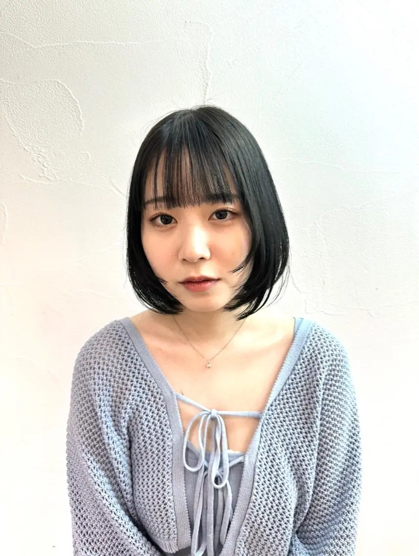 ショート アッシュ ボブ 顔まわりレイヤー レイヤーカット カット ヘアカラー トリートメント カラー特化美容師 サトウリュウマのヘアスタイル