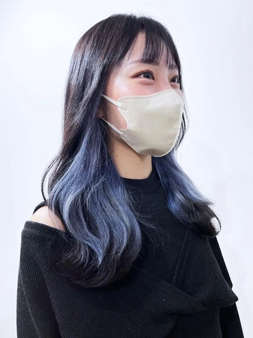 ショート カラー 黒髪 ブルーカラー ブルーブラック インナーカラー くせ毛 カット ヘアカラー トリートメント 渋谷レイヤーカット❌ 縮毛矯正専門/武田涼のヘアスタイル