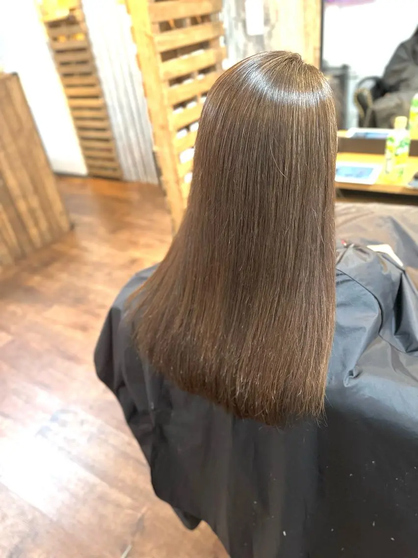 ロング パーマ ストレートパーマ Luzir⭐︎ GEN⭐︎のヘアスタイル