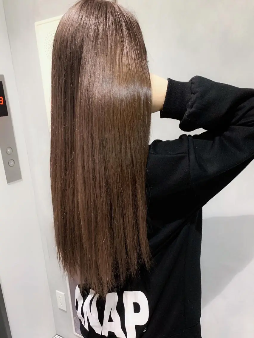 ロング ヘアカラー あや ☻のヘアスタイル