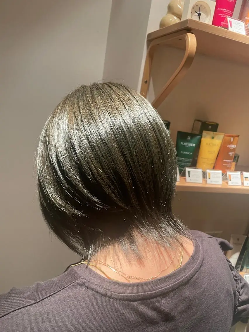 ミディアム 神 嵩徳のヘアスタイル