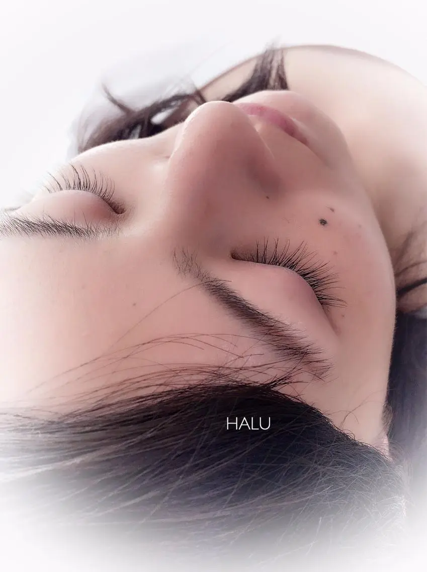 マツエク・マツパ Cカール HALU ハルのネイルデザイン