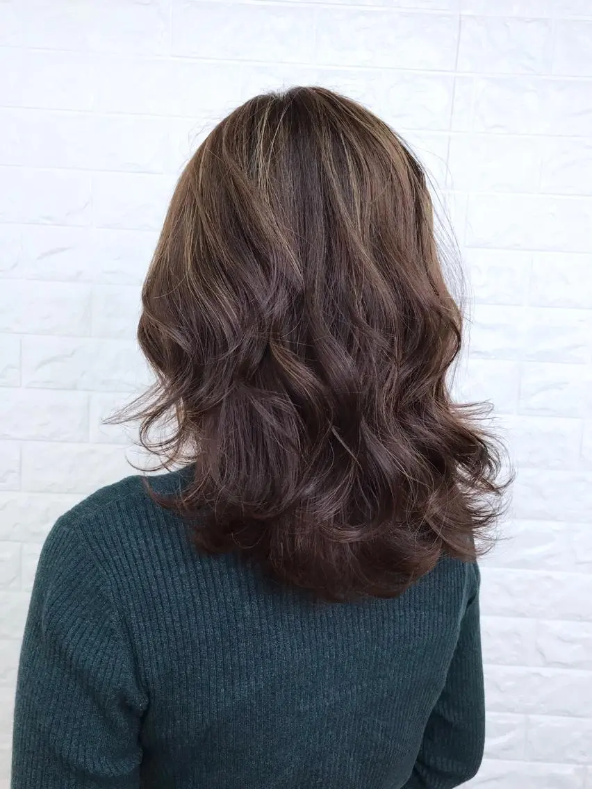 ミディアム カラー 髪質改善縮毛矯正 美容師✂️山崎竜二のヘアスタイル