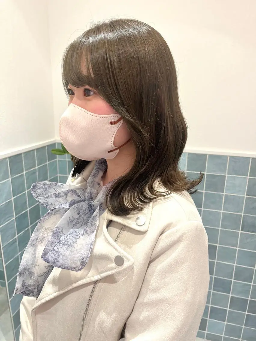 ミディアム カラー ヘアカラー 三輪 珠美のヘアスタイル