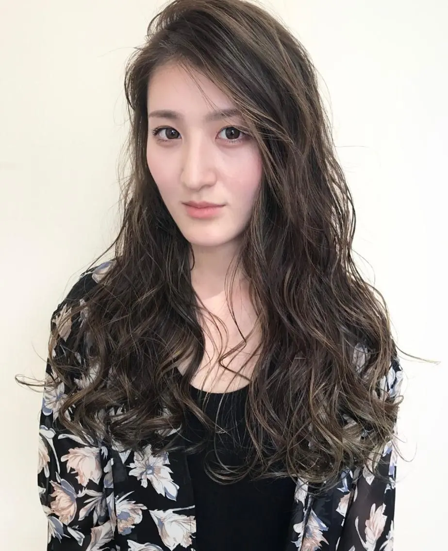 ロング カラー ハイライトカラー ハイライト 髪質改善サロン ARCHE野瀬冬馬のヘアスタイル