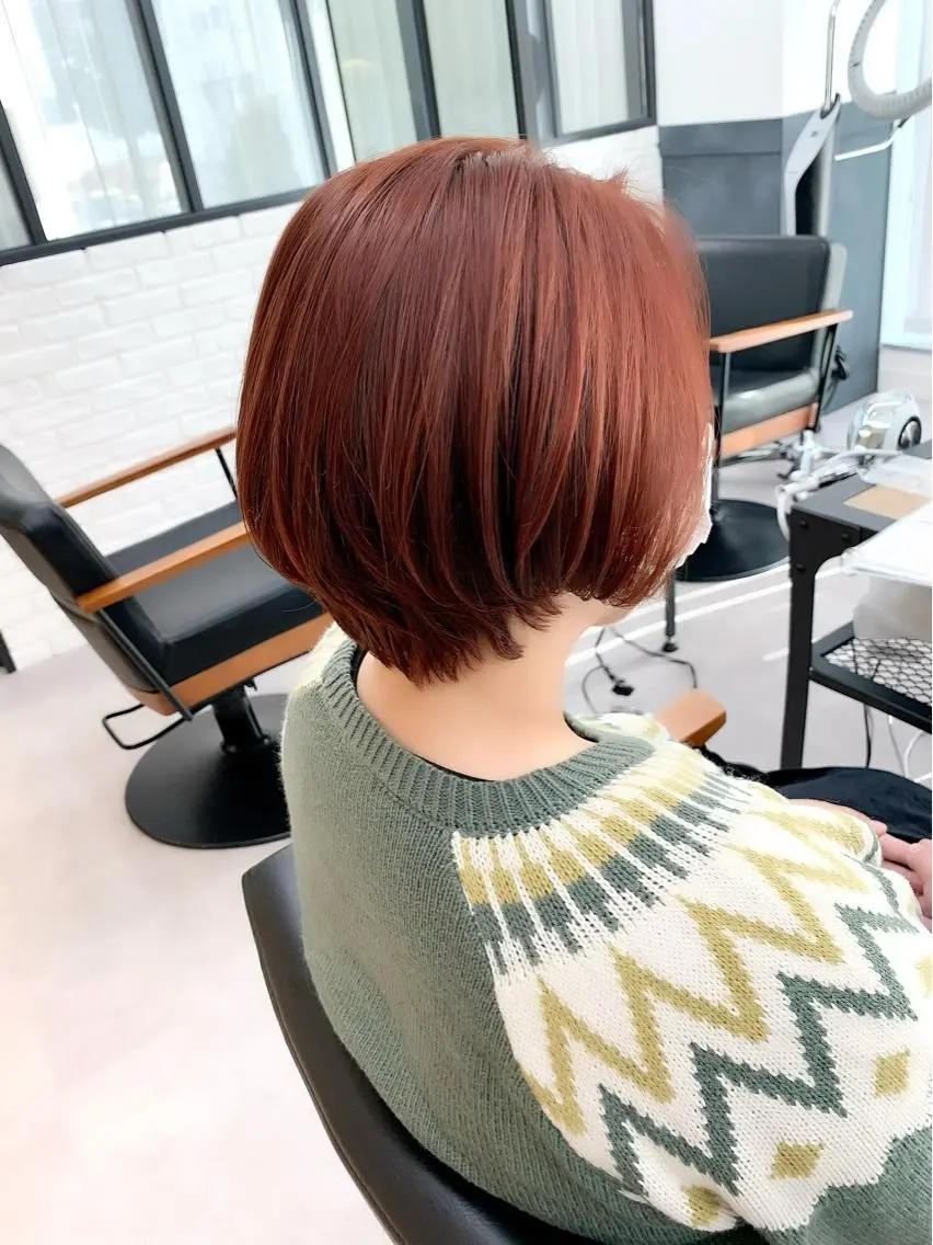 ロング カラー パーマ ヘアアレンジ メンズ キッズ ネイル マツエク・マツパ アイブロウ ヘアカラー 似合せレイヤー／ 柔らか透明感カラーのヘアスタイル
