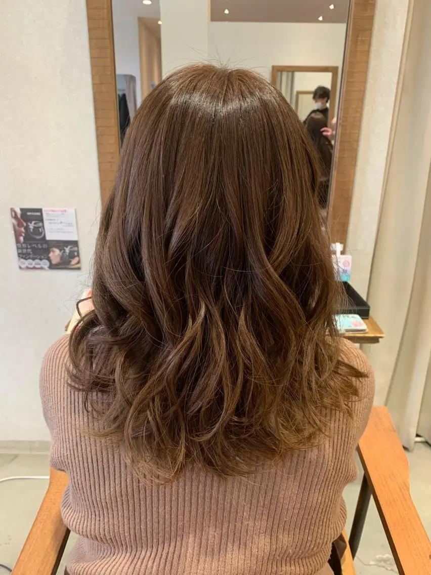 セミロング カラー パーマ カット ヘアカラー 美髪になりませんか？ ，，mikuのヘアスタイル
