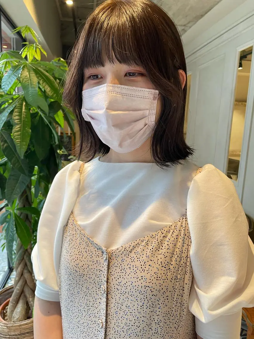 ミディアム カラー ベージュカラー くびれヘア おくれ毛 ベージュ🤎透明感 カラー🤎anriのヘアスタイル