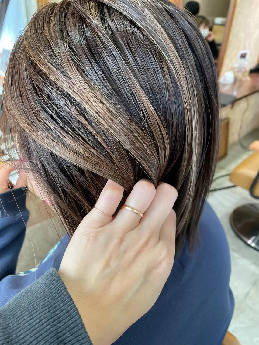 ミディアム ハイライト カット ヘアカラー トリートメント ayane⭐️ボブ・ ショート・パーマのヘアスタイル