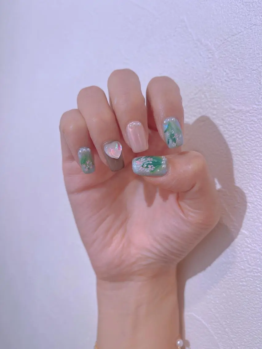 ネイル ハンドネイル ハンドケア NANA NAILのネイルデザイン