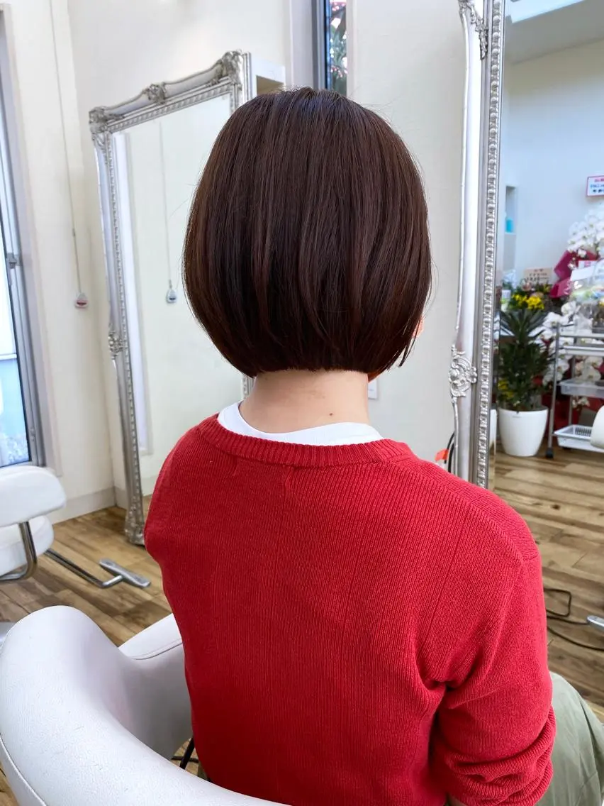 ショート カラー カット ヘアカラー トリートメント 三瓶 智広のヘアスタイル