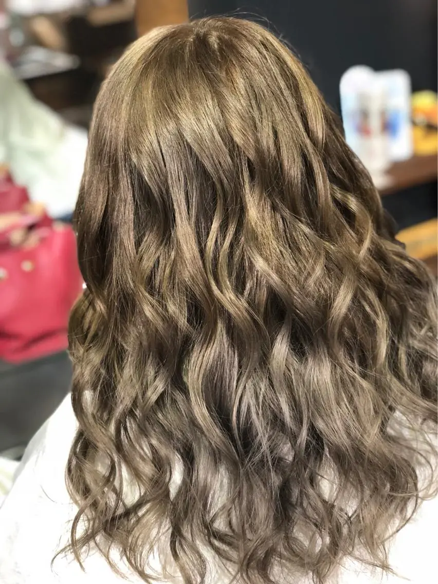 セミロング ヘアカラー トリートメント 西村 雄二/エクステのヘアスタイル