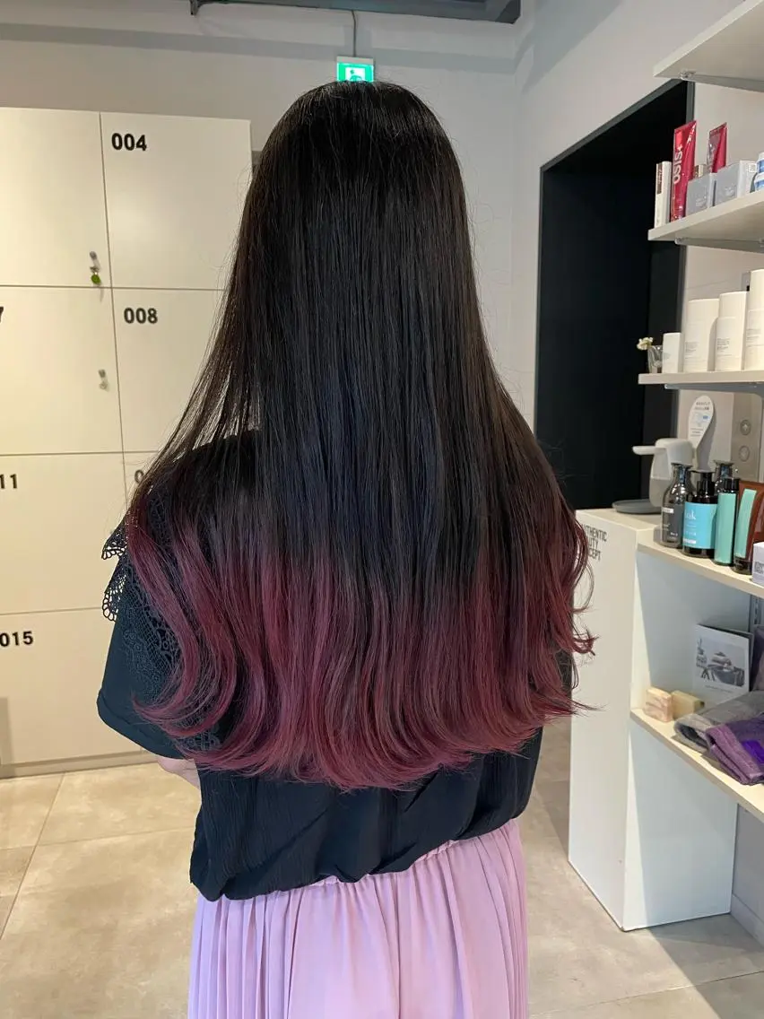 ロング カラー グラデーションカラー ブリーチ👩‍🦳/ ‪✂︎MANAMIのヘアスタイル
