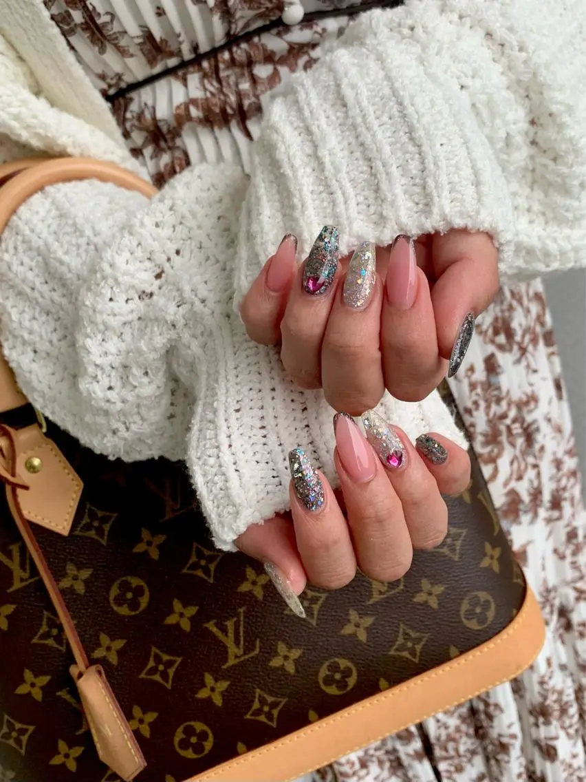 ネイル ハンドネイル フットネイル Nailsalon Fave/Rinaのネイルデザイン