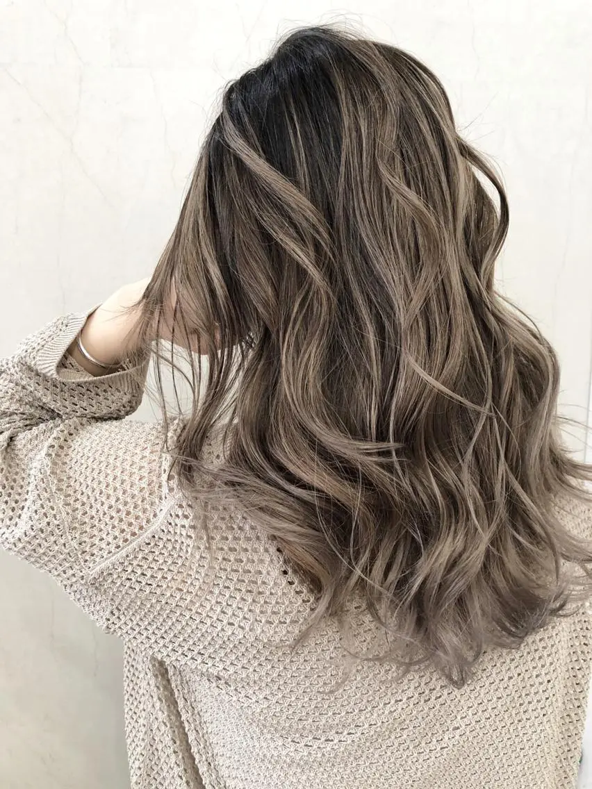 カラー ROCCAhair 指名なしのヘアスタイル