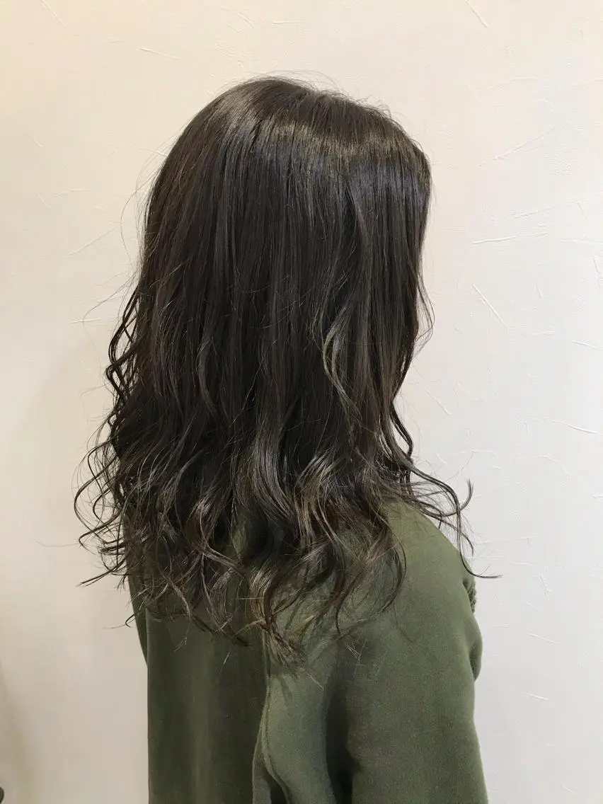 ロング カラー カット Total beau ty  Noaloのエステ・リラクイメージ