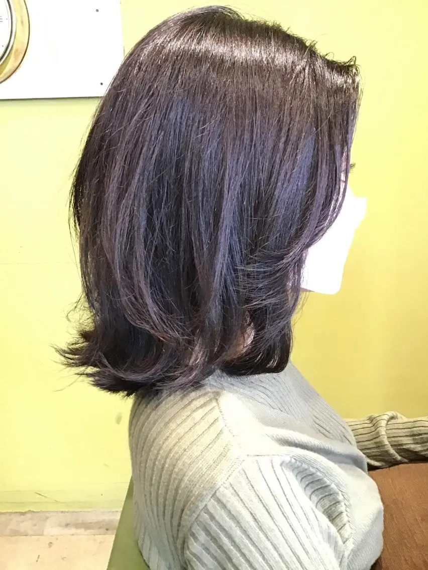 ミディアム ヘアカラー トリートメント ヘッドスパ エイジングケア特化 サーカス/育毛/スパのヘアスタイル