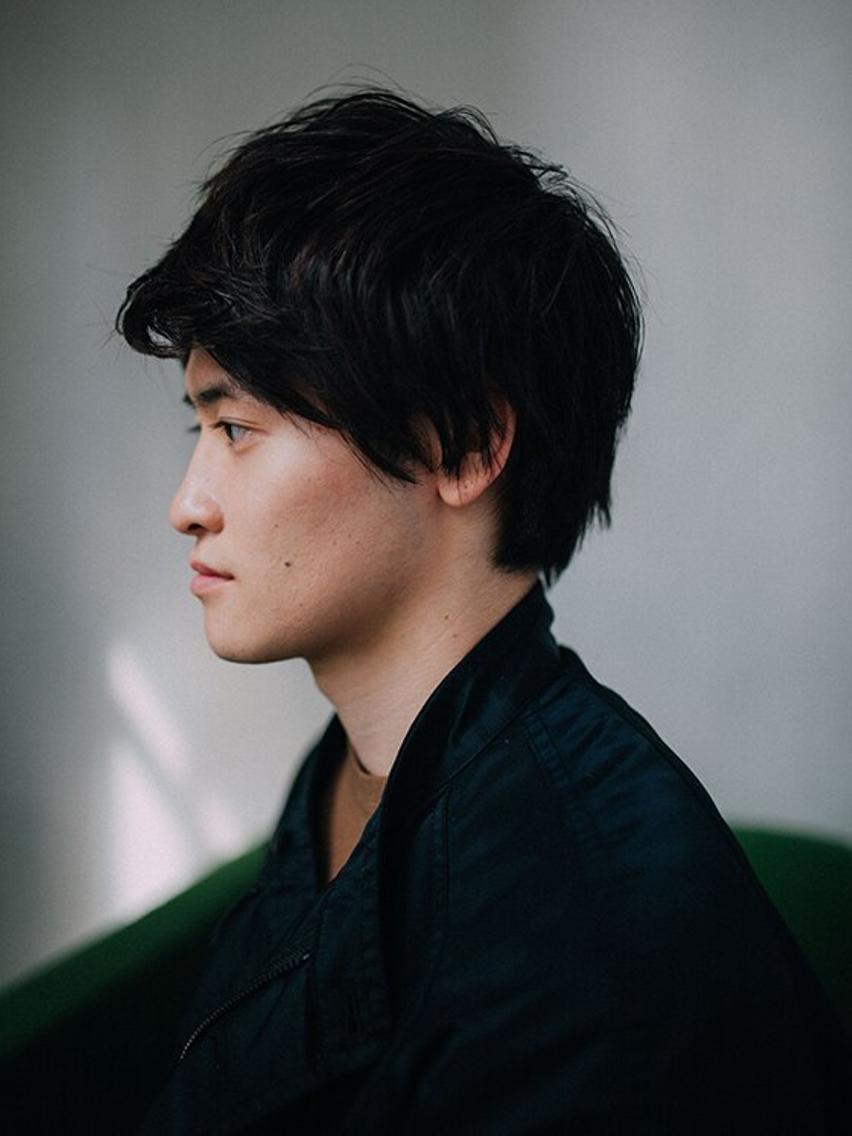 ショート メンズ アップバング コンマヘア フェードカット マッシュ スキンフェード トップスタイリスト ✨KIRIKA中野✨のヘアスタイル