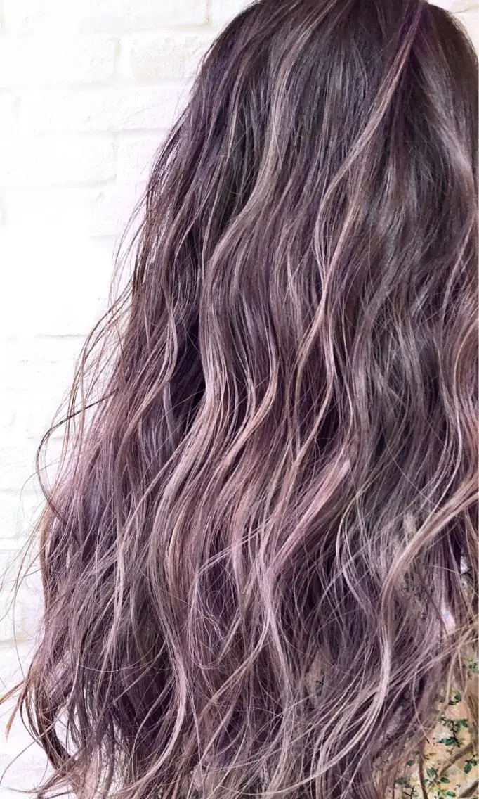 ロング カラー ヘアアレンジ ヘアカラー トリートメント 小松 郁斗のヘアスタイル