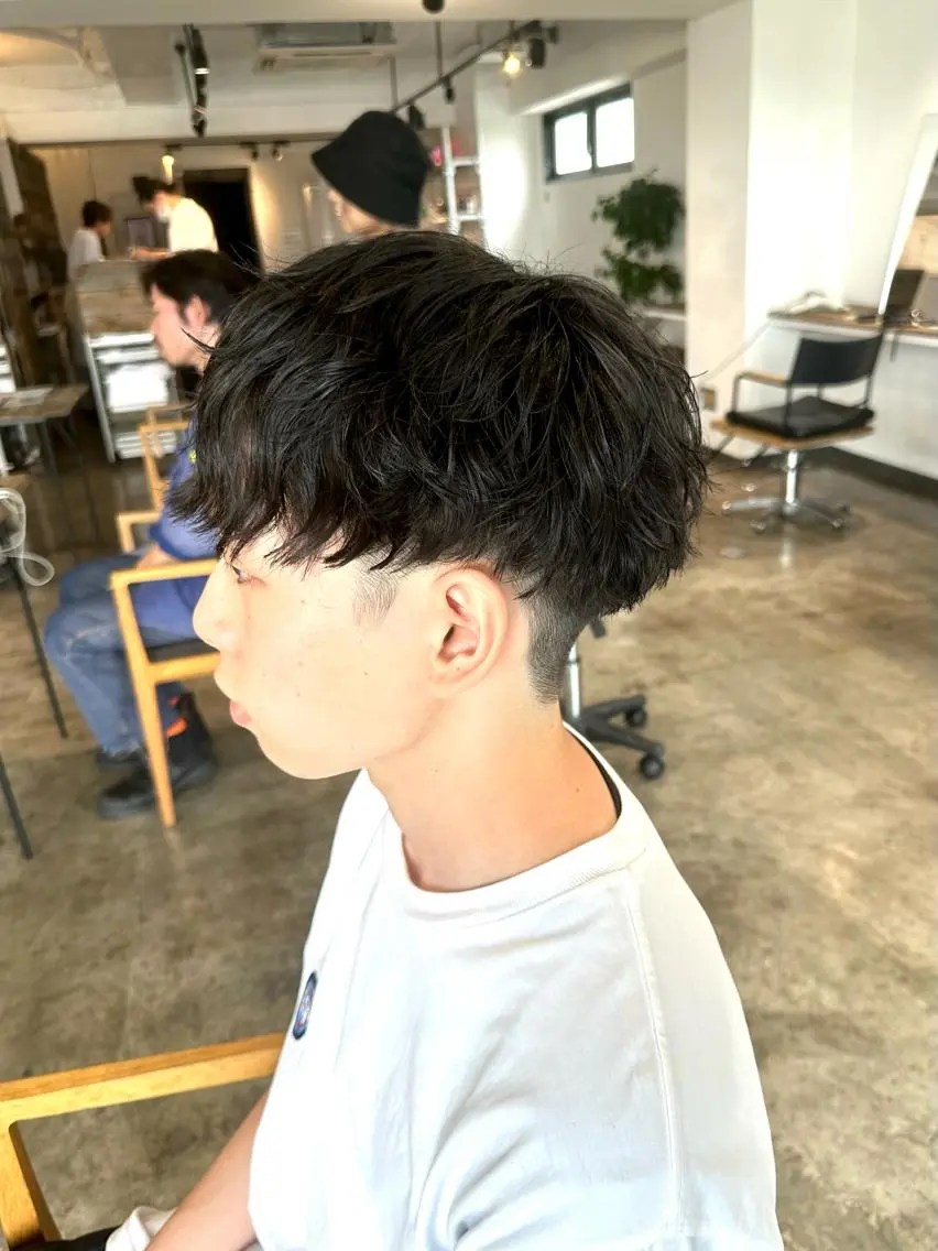 メンズ メンズパーマ メンズツイストパーマ 波巻きパーマ ツイストパーマ 骨格補正施術/メンズ 専門美容師/YUYAのヘアスタイル
