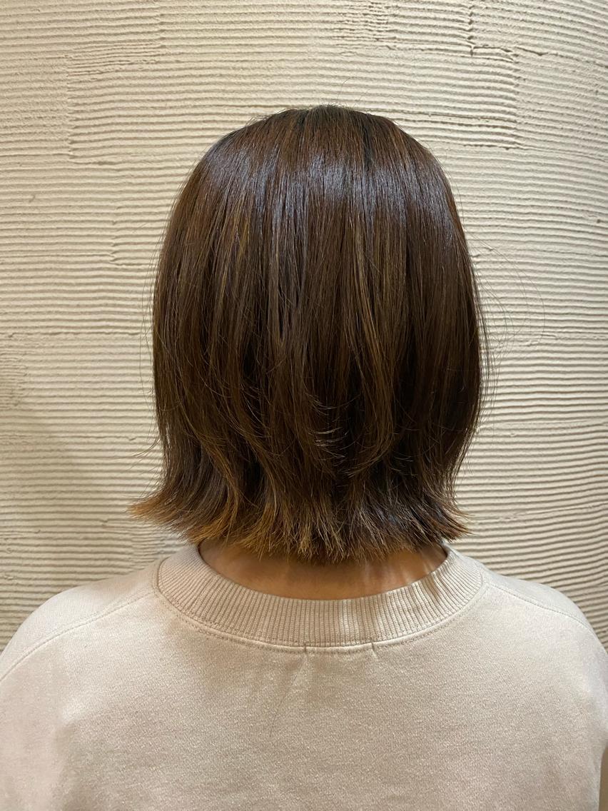 ミディアム レイヤーカット SALOWIN◽ Ichika のヘアスタイル