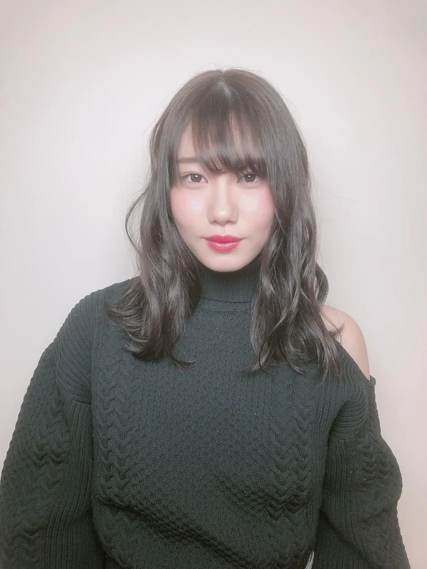 セミロング カラー 透明感カラー 杉野 凜のヘアスタイル