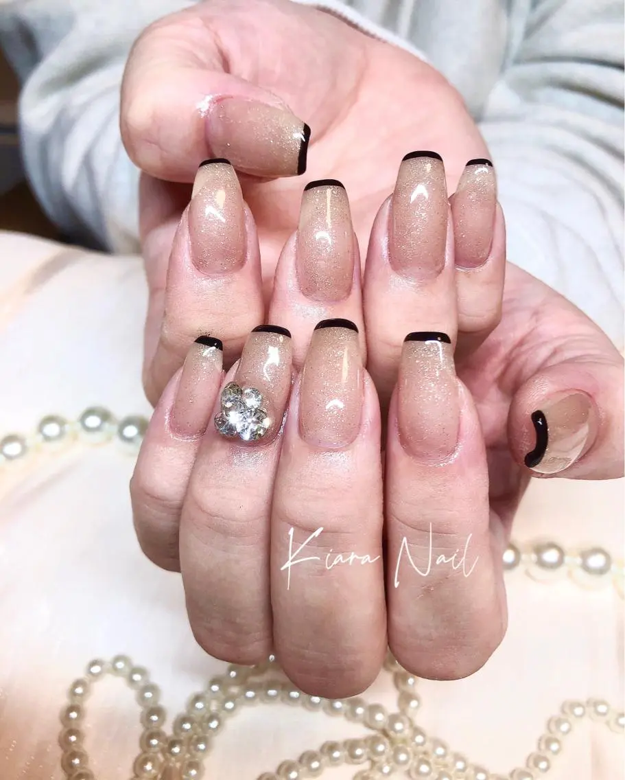 ネイル フレンチネイル 🍭Kiara Nail🍭のネイルデザイン