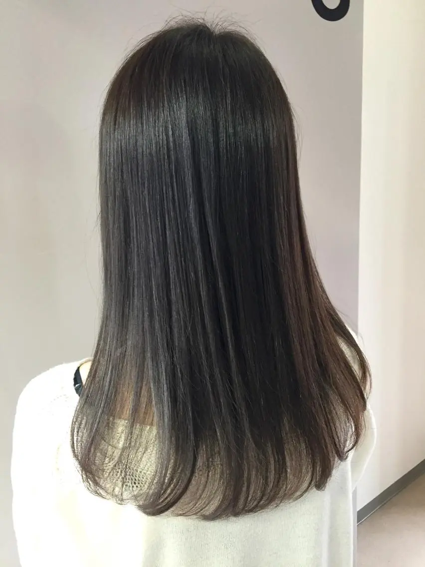ロング カラー パーマ ヘアアレンジ メンズ キッズ ネイル マツエク・マツパ グレージュ 新宿/髪質改善/ 美髪矯正✨浅江通友のヘアスタイル