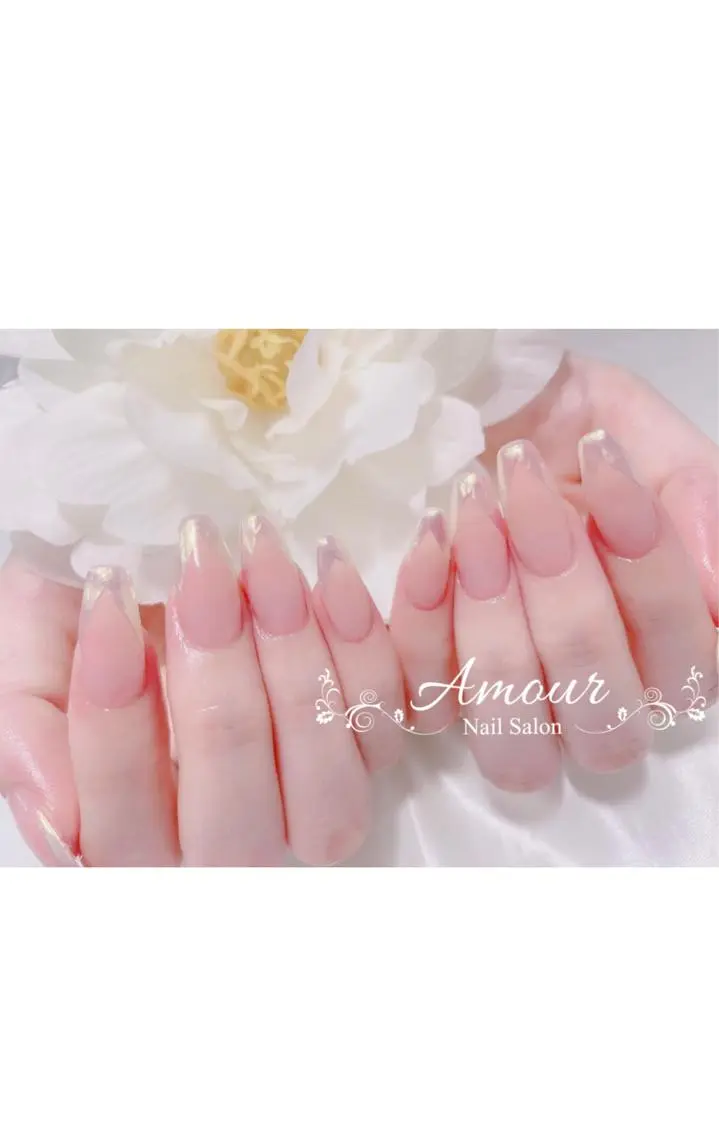 ネイル オーロラネイル フレンチネイル nailsalon ♡amour♡のネイルデザイン