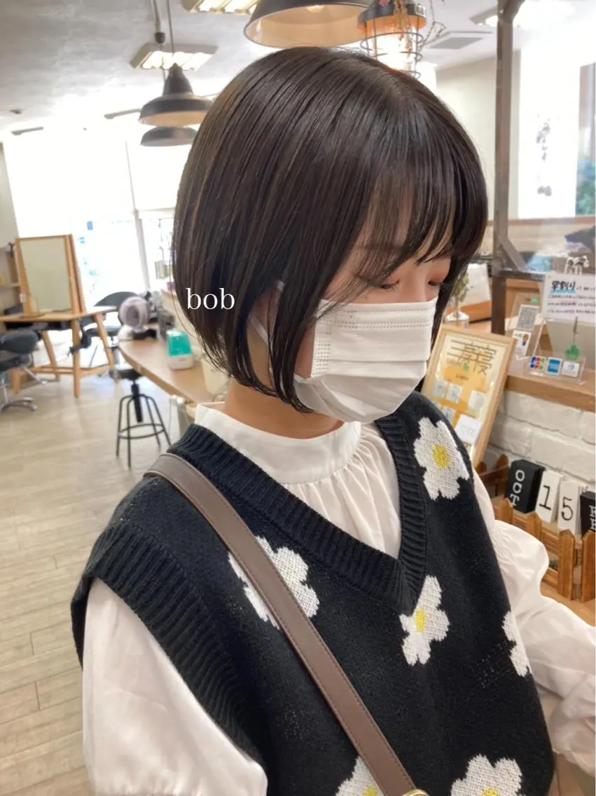 ショート カラー 切りっぱなしボブ ショートボブ ハンサムショート グレージュ ボブ カット ヘアカラー トリートメント 初めてのショート お任せください✂️のヘアスタイル