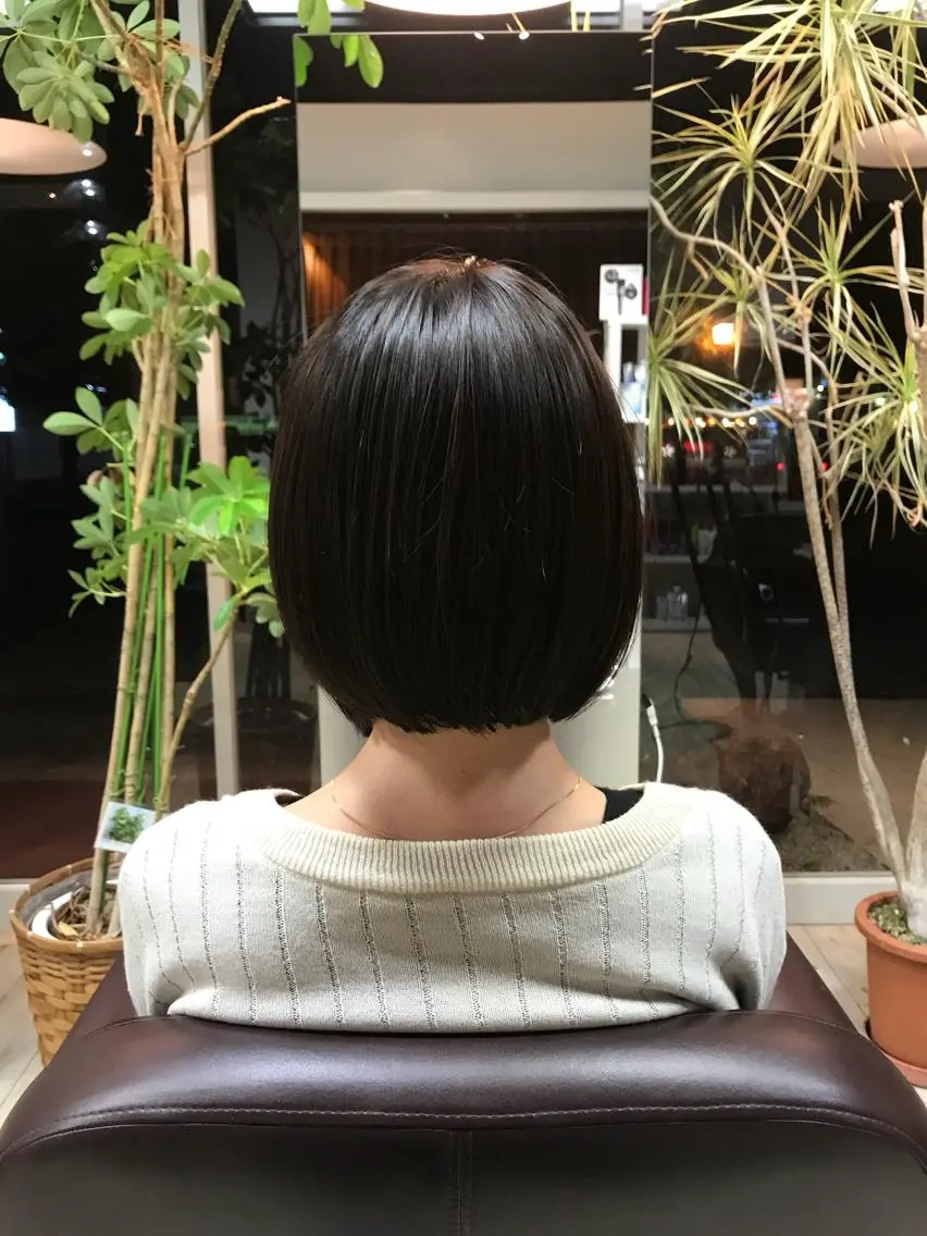 ショート ワンレンボブ ボブ カット 丹下 鐘太郎のヘアスタイル