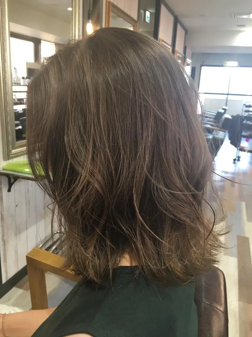 ミディアム 山田 義人のヘアスタイル