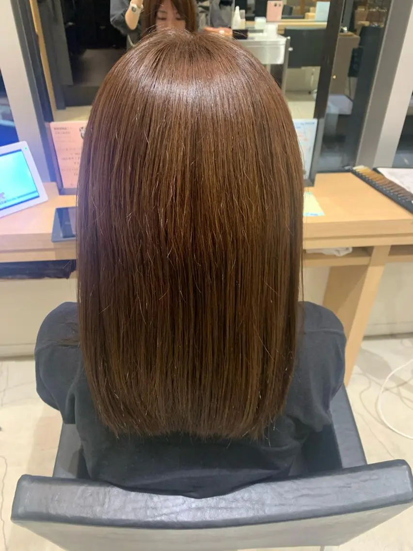 ミディアム ヘアカラー 土佐 優奈のヘアスタイル