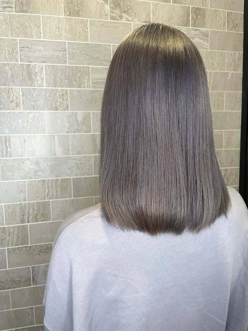 ミディアム ヘアカラー トリートメント ブリーチ毛矯正.髪質 改善.髪にドラマをのヘアスタイル