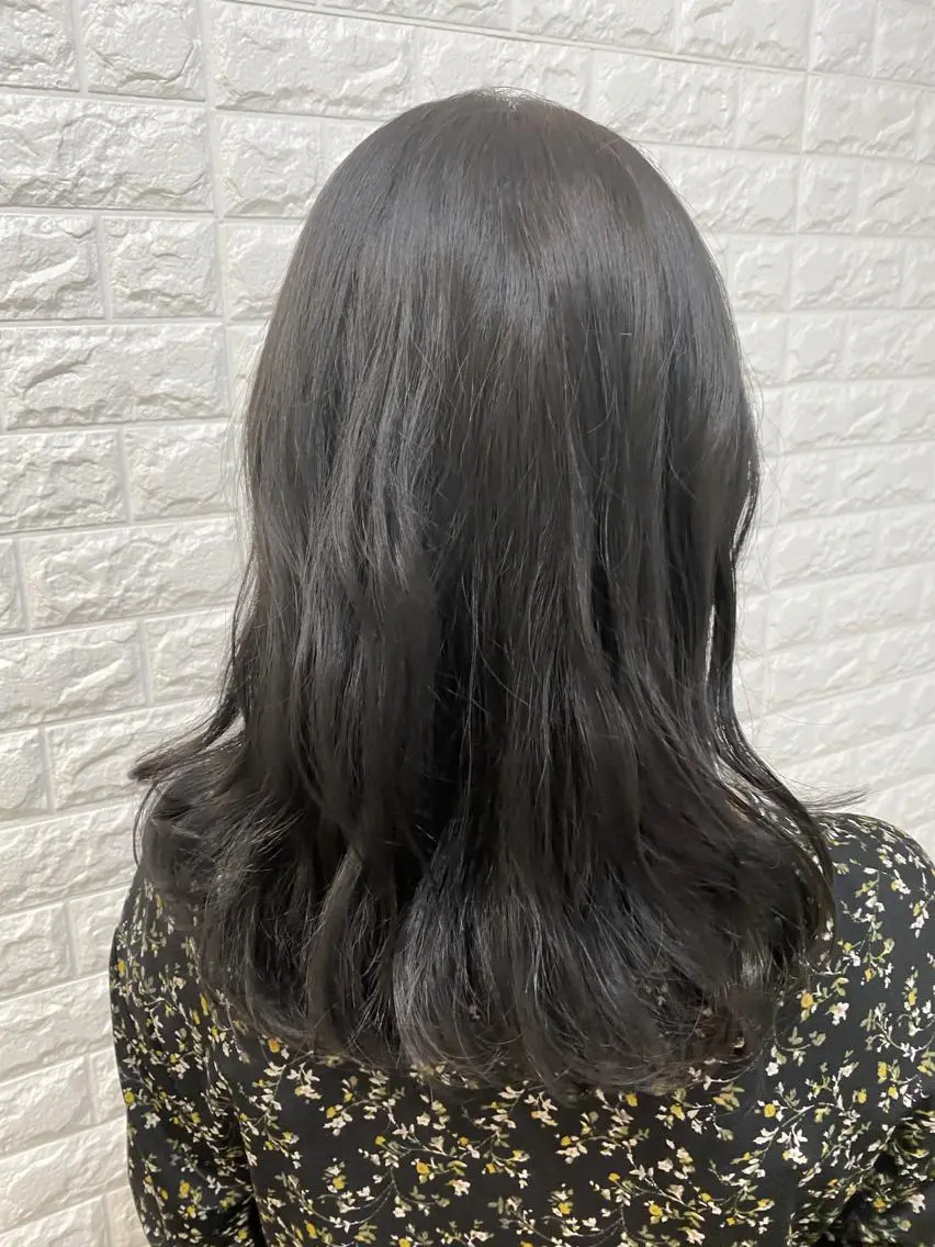 ミディアム ヘアカラー 高木 麻知子のヘアスタイル