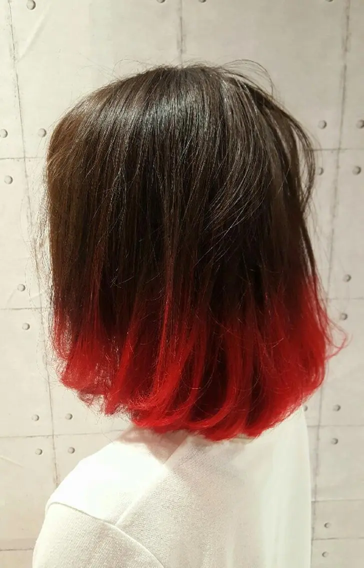 ショート カラー グラデーションカラー トリートメント 秋山 幸太のヘアスタイル