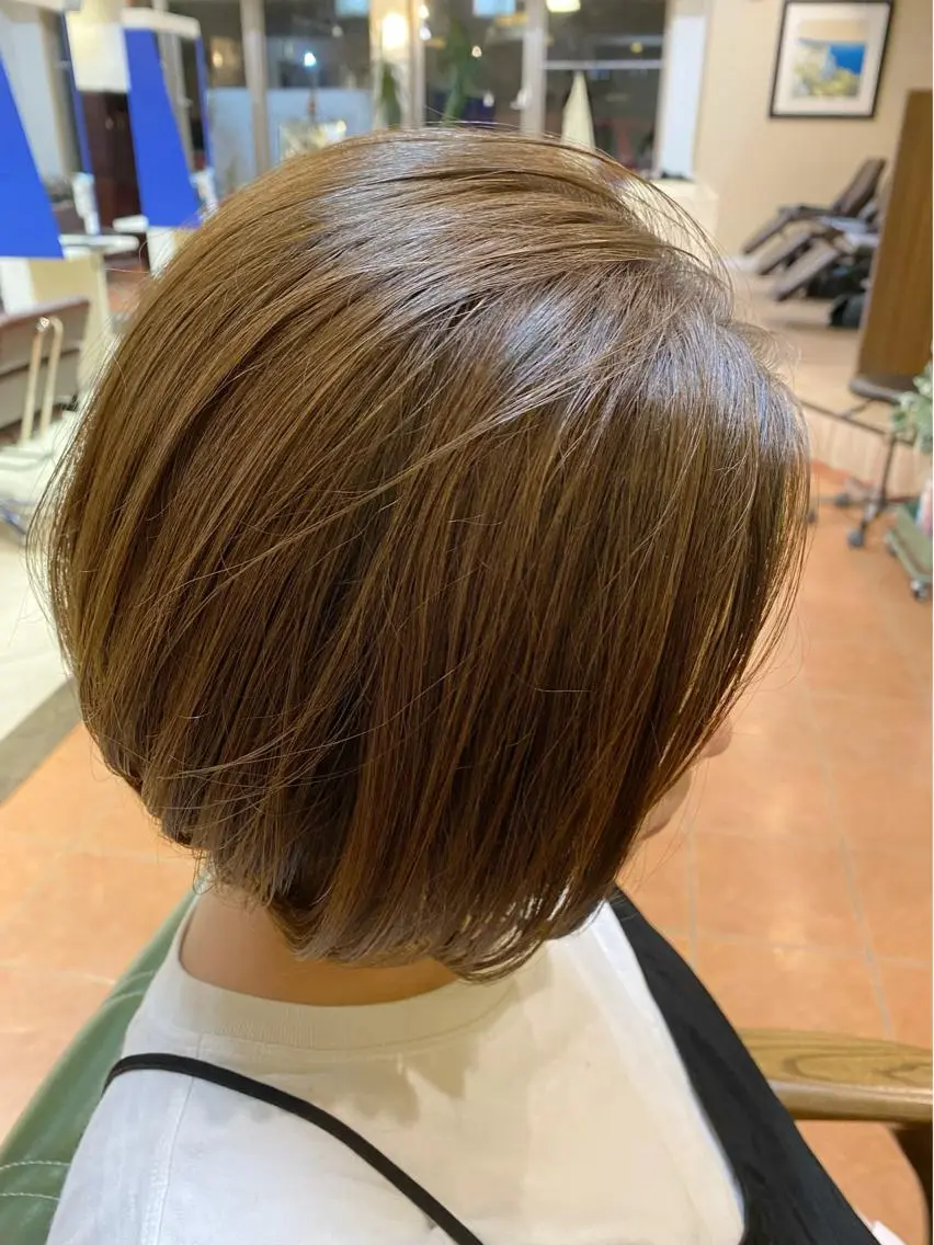 ショート カラー ヘアカラー トリートメント 石井 佑樹のヘアスタイル