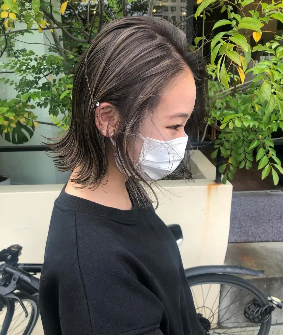 ミディアム スタイリスト 佑梨のヘアスタイル